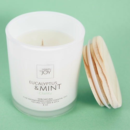 Eucalyptus & Mint Candle 100% Natural - Radiant HomeLiving